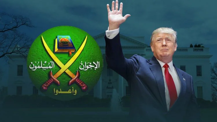 الرئيس الأميركي دونالد ترامب وشعار جماعة الإخوان - أرشيفية